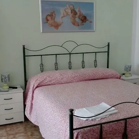 Le Gardenie Bed and Breakfast Marina di Schiavonea